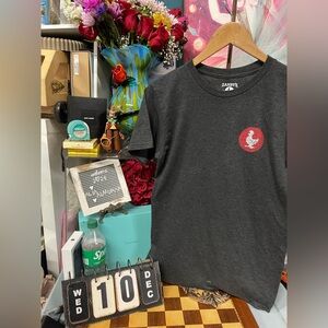 Zaxby's - Adult small Employee Worker Dippin Got Me Trippin T-Shirt